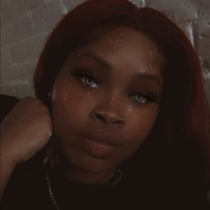 Meet your Posher, Phyllis